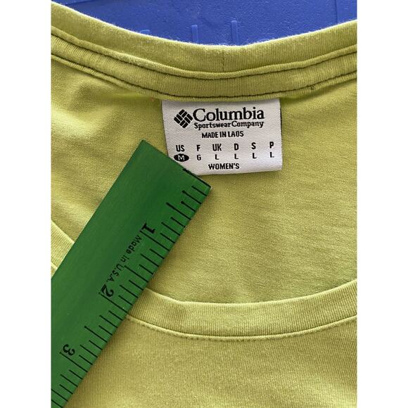 Columbia Women's Green Crewneck Athletic T-Shirt Medium - Picture 6 of 8